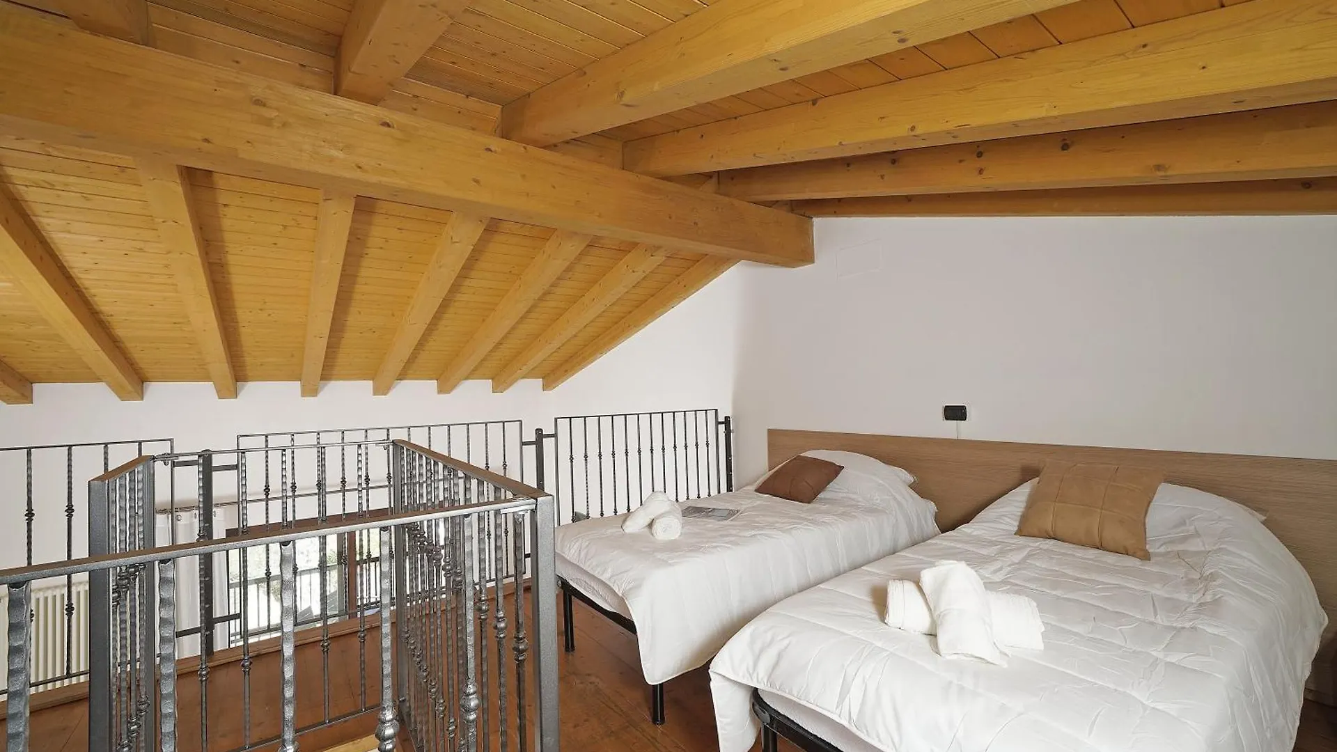 Apt Romantica 2 Manerba del Garda Italie